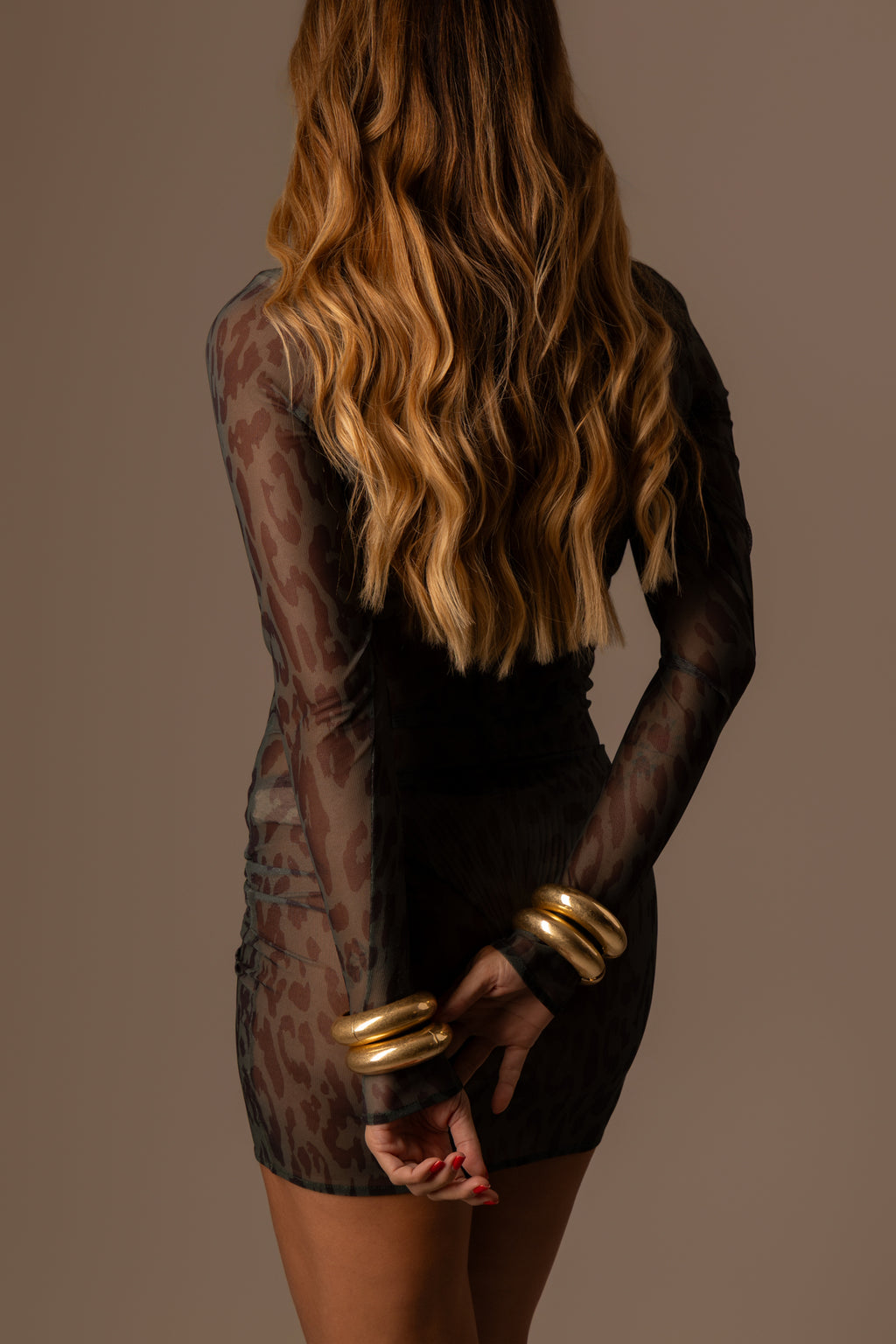 VESTIDO TULE CURTO ONÇA