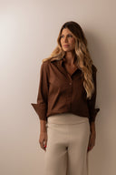 Camisa Florença Punho Largo Marrom - TYNA - foto 8