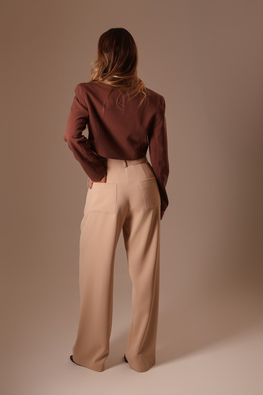 CALÇA ALFAIATARIA RETA MACADÂMIA