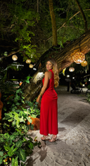 VESTIDO VERMELHO FENDA