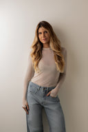 Blusa Tule Baunilha Manga Longa com Dedinho - TYNA - foto 2
