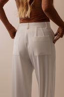 Calça Reta Alfaiataria Off White - TYNA - foto 6