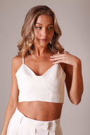 TOP RECORTE OFF WHITE