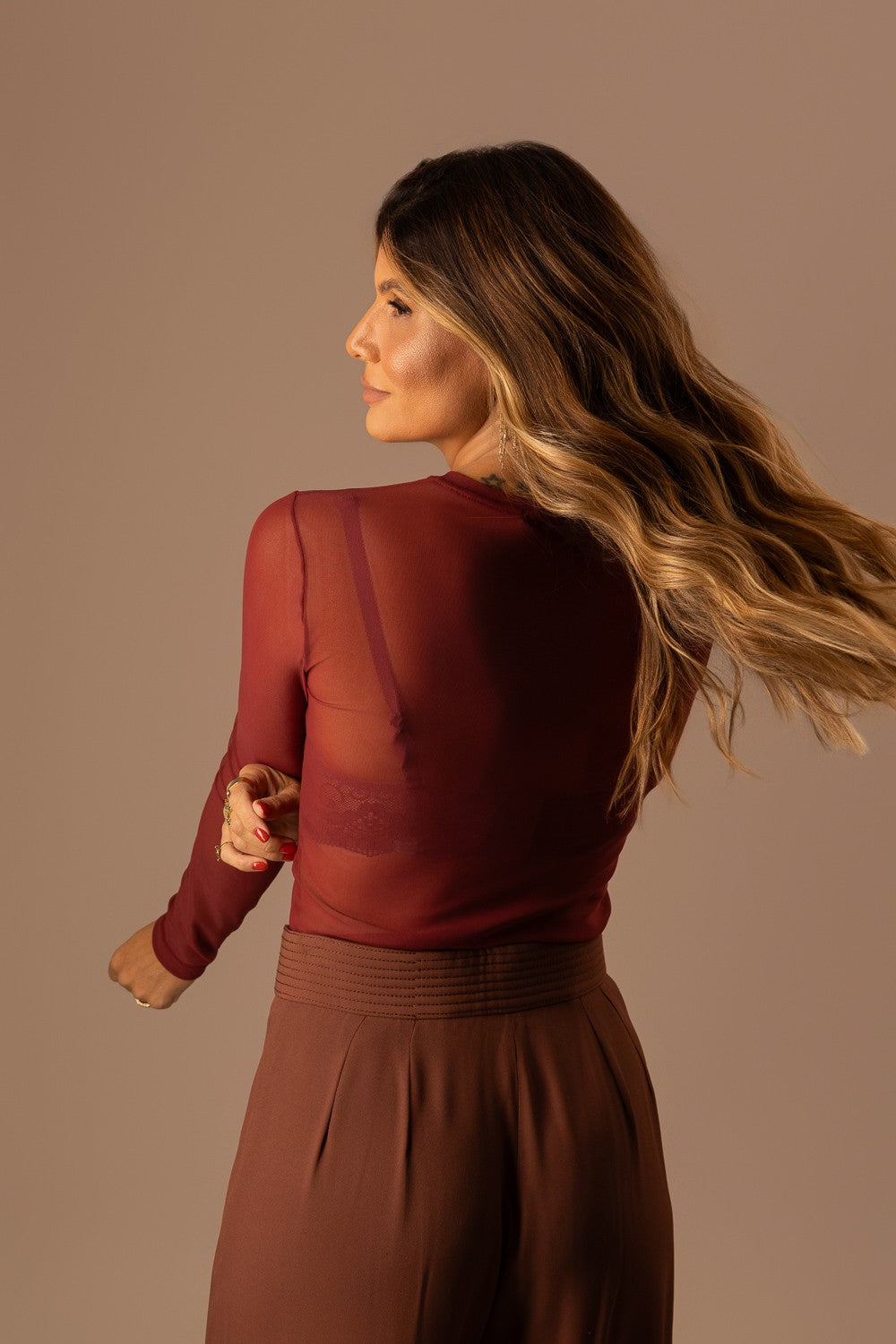 BLUSA VINHO MANGA COMPRIDA TULE