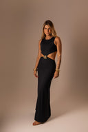 VESTIDO LONGO PRETO COM RECORTE