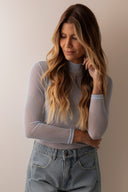 Blusa Azul Gola Tule - TYNA - foto 2