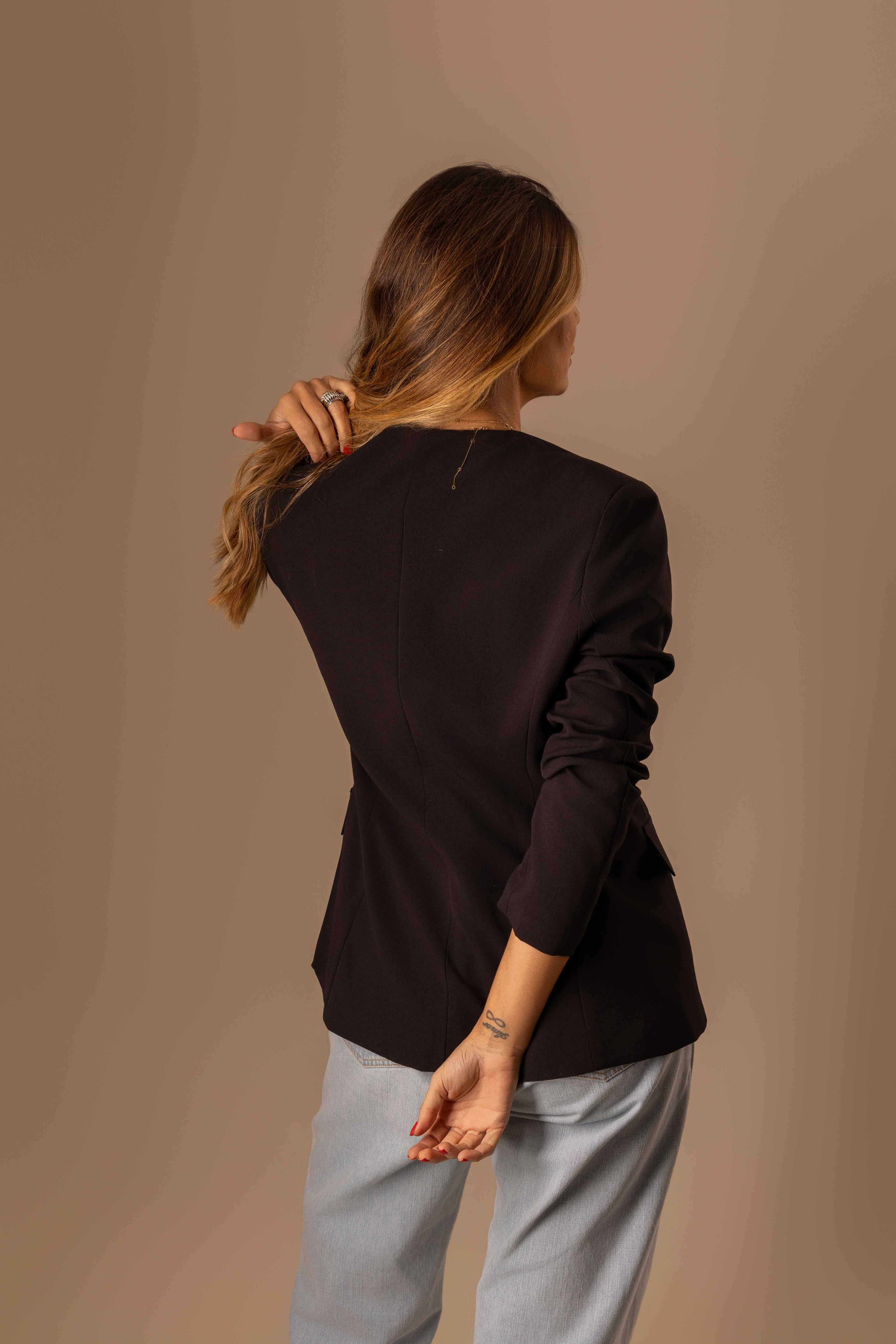 BLAZER SEM GOLA PRETO