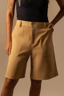 BERMUDA RETA ALFAIATARIA BEGE DUST