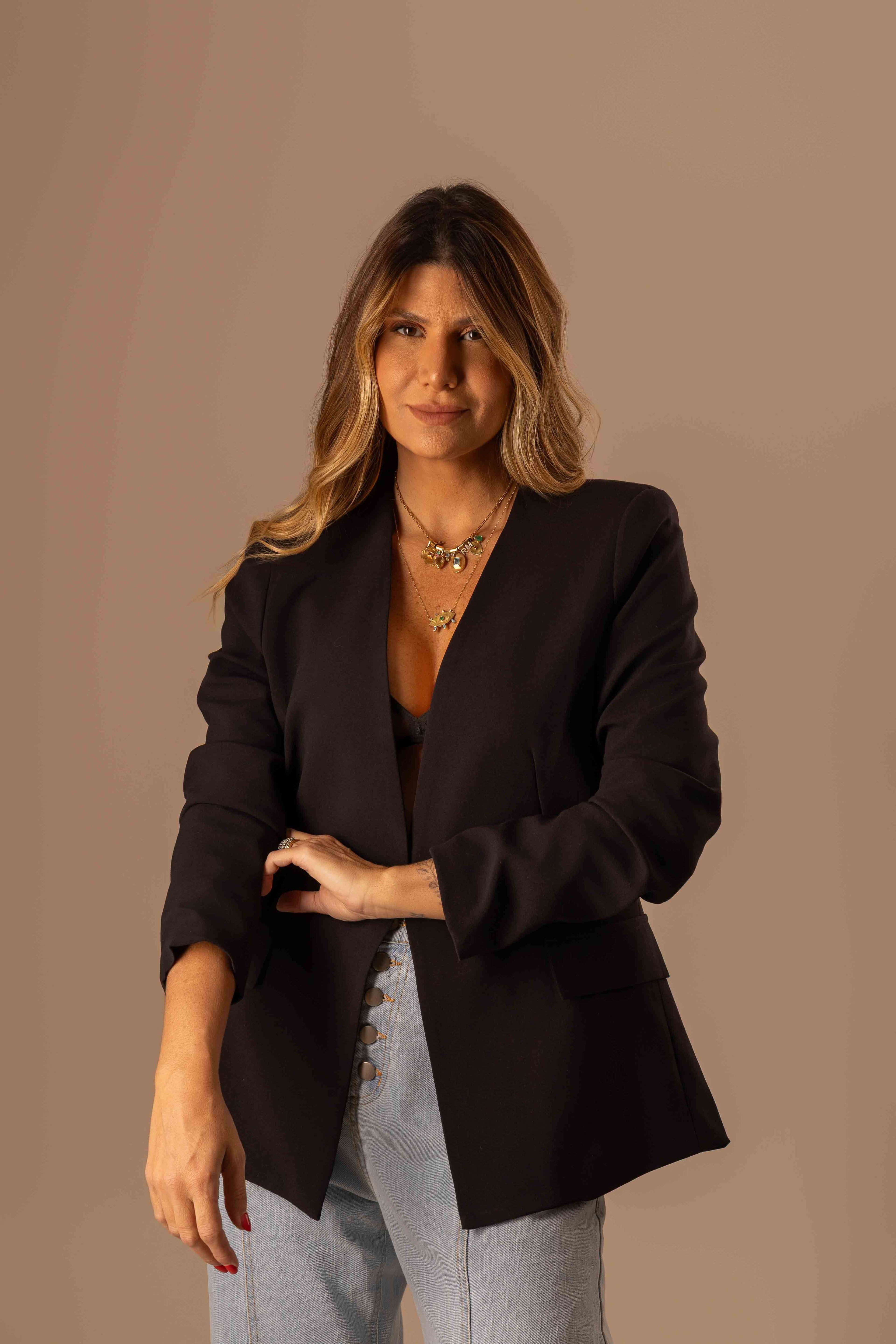 BLAZER SEM GOLA PRETO