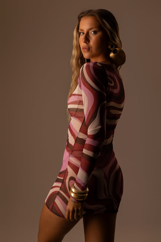 VESTIDO TULE CURTO WAVE