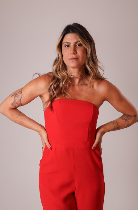 MACACÃO VERMELHO COM BARBATANA