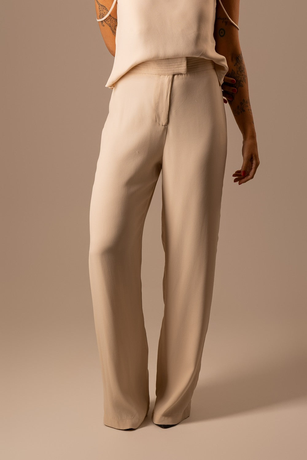 CONJUNTO ALFAIATARIA CREME