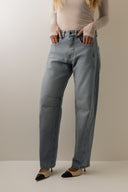 Calça Jeans Barrel Azul Médio - TYNA - foto 5