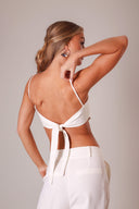 TOP BANDANA OFF WHITE COM AMARRAÇÃO