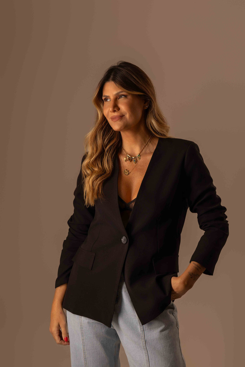 BLAZER SEM GOLA PRETO